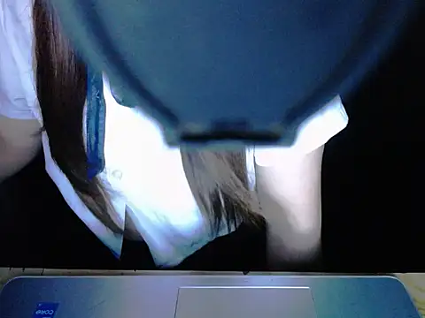 Snapshot of maian_love chatting on 25, 5, 2026 maian love online show from 25, 5, 2026