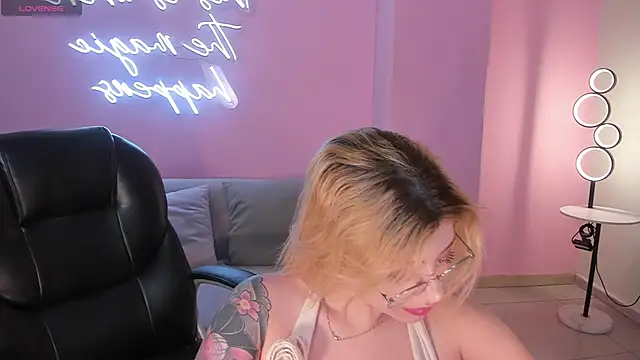 MadisonKane online show from 23, 3, 2026