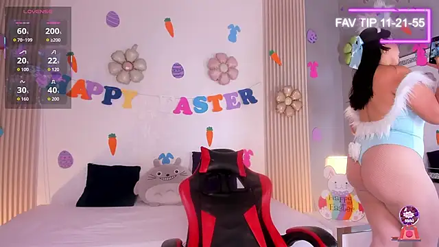 CloeMoon online show from 5, 4, 2026