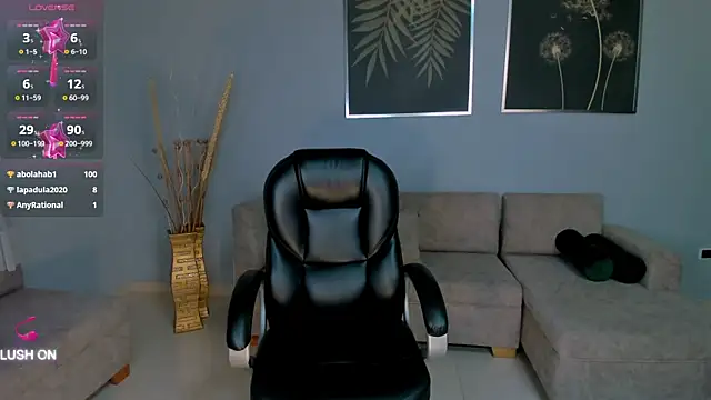 Snapshot of ChloeManson chatting on 30, 12, 2024 ChloeManson online show from 30, 12, 2024