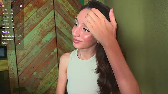 Snapshot of Elizwise chatting on 5, 2, 2026 Elizwise online show from 5, 2, 2026