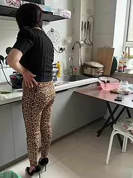 luckybaby666999 online show from 11, 4, 2026