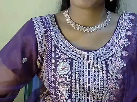 Snapshot of Shab_M chatting on 5, 8, 2026 Shab M online show from 5, 8, 2026