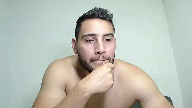 Snapshot of Seank_Noszka chatting on 14, 5, 2026 Seank Noszka online show from 14, 5, 2026