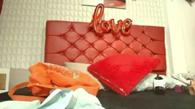 Snapshot of Elizabetth_Roman chatting on 26, 2, 2026 Elizabetth Roman online show from 26, 2, 2026