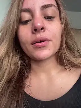 miaferrer777 online show from 17, 4, 2026