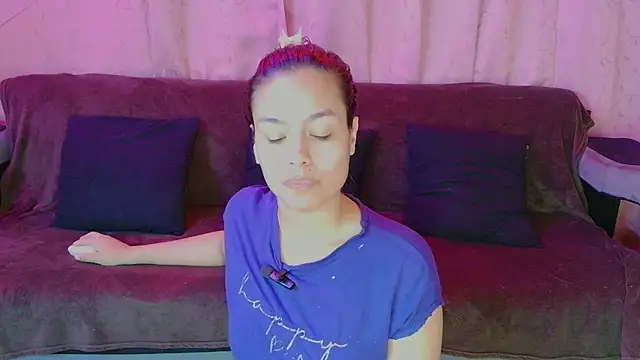 Snapshot of joyshe__vergara chatting on 3, 7, 2026 joyshe vergara online show from 3, 7, 2026