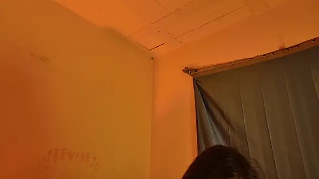 MoonLipsON- online show from 3, 4, 2026