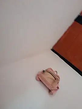 Andres 4907 online show from 4, 12, 2025