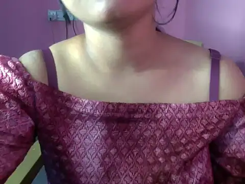 Bad girl kayraa  online show from 15, 12, 2025