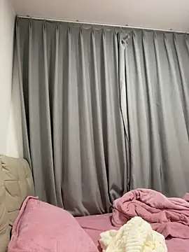 Snapshot of bibi347127 chatting on 20, 12, 2025 bibi347127 online show from 20, 12, 2025