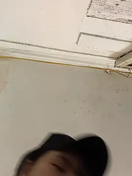 Snapshot of Mon_babyy chatting on 9, 1, 2026 Mon babyy online show from 9, 1, 2026