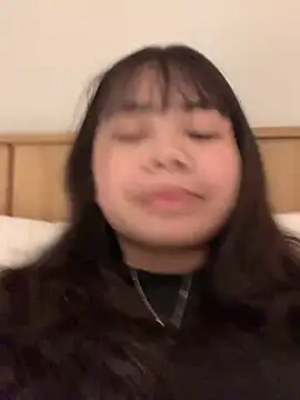 Snapshot of Mon_babyy chatting on 11, 1, 2026 Mon babyy online show from 11, 1, 2026