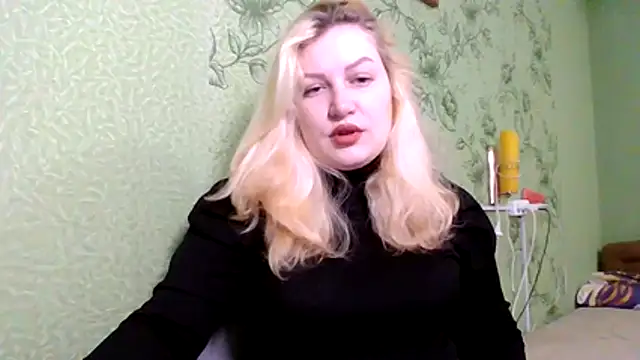 SweetyPeache online show from 21, 12, 2025