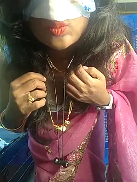 Preeti345 online show from 19, 3, 2026