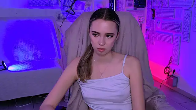 Snapshot of KimPorins chatting on 30, 4, 2026 KimPorins online show from 30, 4, 2026