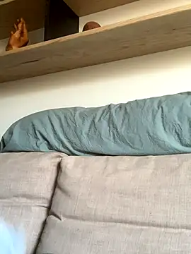 Snapshot of Redwood0000 chatting on 4, 12, 2025 Redwood0000 online show from 4, 12, 2025