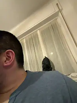 CharlyAlfa22 online show from 2, 2, 2026