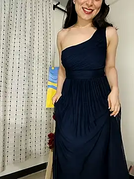 saasha Petit online show from 8, 4, 2026