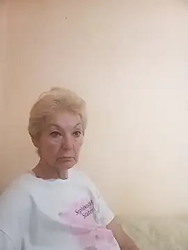 Snapshot of Calypso-Loove chatting on 26, 4, 2026 Calypso-Loove online show from 26, 4, 2026