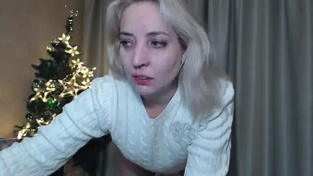 Snapshot of sweetpussy chatting on 1, 1, 2025 sweetpussy online show from 1, 1, 2025