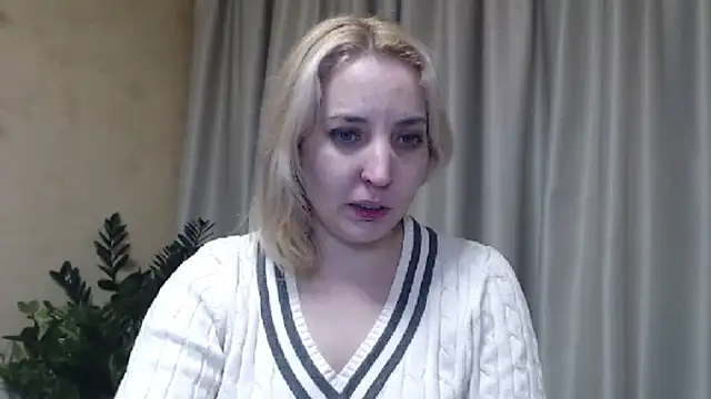 Snapshot of sweetpussy chatting on 15, 1, 2025 sweetpussy online show from 15, 1, 2025