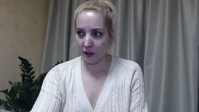 Snapshot of sweetpussy chatting on 21, 2, 2025 sweetpussy online show from 21, 2, 2025