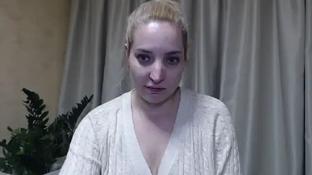 Snapshot of sweetpussy chatting on 21, 2, 2025 sweetpussy online show from 21, 2, 2025