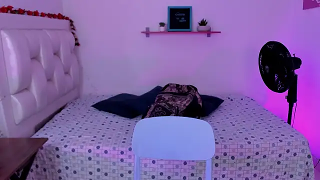 Snapshot of vaalentiino chatting on 12, 1, 2026 vaalentiino online show from 12, 1, 2026