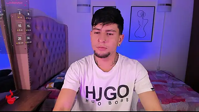 Snapshot of vaalentiino chatting on 4, 2, 2026 vaalentiino online show from 4, 2, 2026