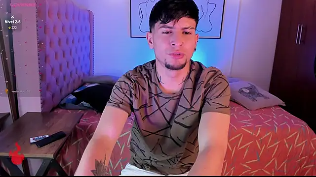 Snapshot of vaalentiino chatting on 8, 2, 2026 vaalentiino online show from 8, 2, 2026