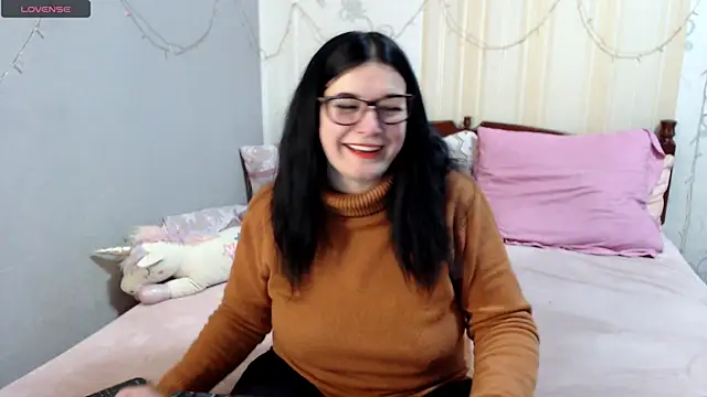 Snapshot of SashaBond chatting on 18, 2, 2026 SashaBond online show from 18, 2, 2026