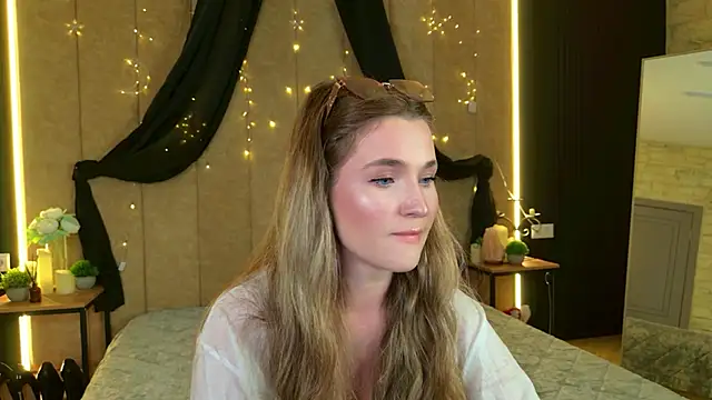 Snapshot of Lina_Sinerz chatting on 10, 6, 2026 Lina Sinerz online show from 10, 6, 2026