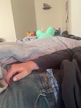 Snapshot of GhostXNINX chatting on 17, 12, 2025 GhostXNINX online show from 17, 12, 2025