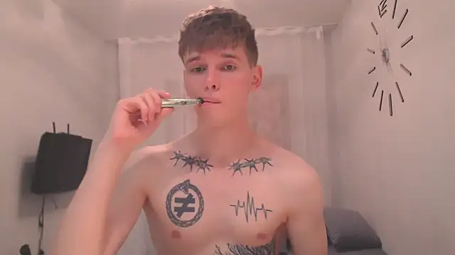 Snapshot of Fredd_Xanders chatting on 20, 6, 2026 Fredd Xanders online show from 20, 6, 2026