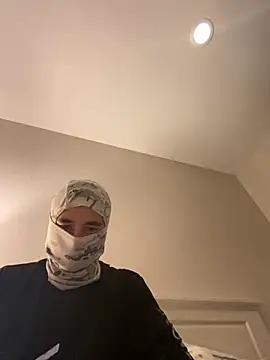 phantom898983 online show from 13, 4, 2026