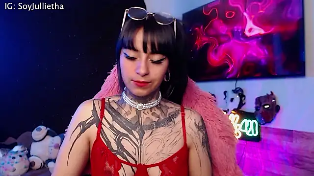 Julls420  online show from 13, 2, 2026