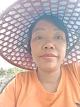 anna-can online show from 15, 4, 2026