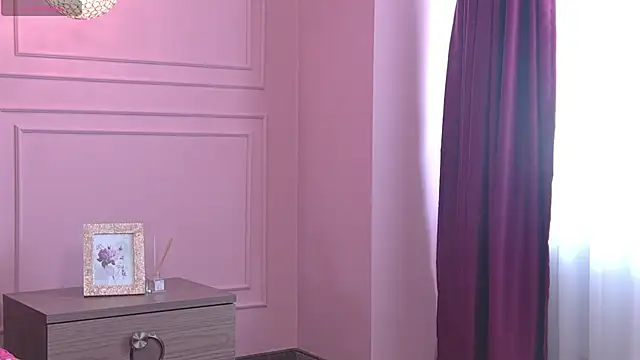 KendallVelvet online show from 23, 4, 2026