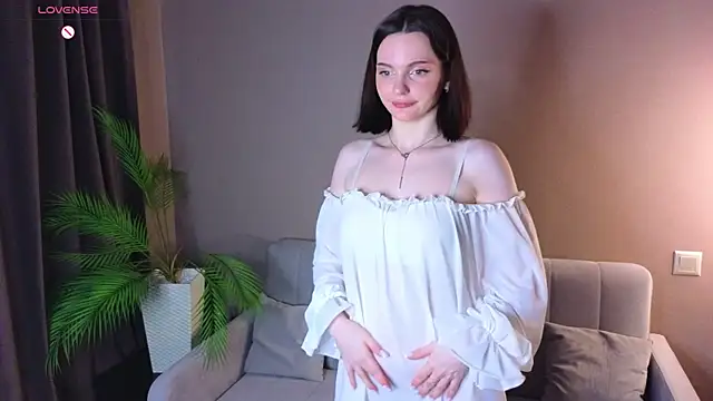 Snapshot of MaryHarris chatting on 16, 12, 2025 MaryHarris online show from 16, 12, 2025