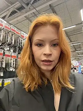  Little Ginger online show from 18, 4, 2026