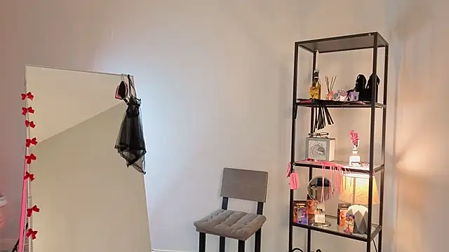 Snapshot of meganmex chatting on 8, 1, 2026 meganmex online show from 8, 1, 2026