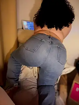 VanesssaMilf  online show from 22, 2, 2026