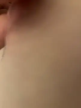 Snapshot of Anhh_Ann chatting on 16, 12, 2025 Anhh Ann online show from 16, 12, 2025