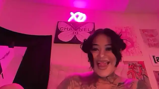 Snapshot of Itsonlyvirgo chatting on 20, 2, 2026 Itsonlyvirgo online show from 20, 2, 2026