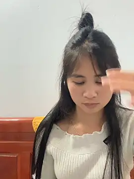 Him MountainGirl online show from 22, 3, 2026