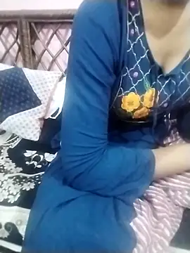 Snapshot of hot_Anshika chatting on 16, 12, 2025 hot Anshika online show from 16, 12, 2025