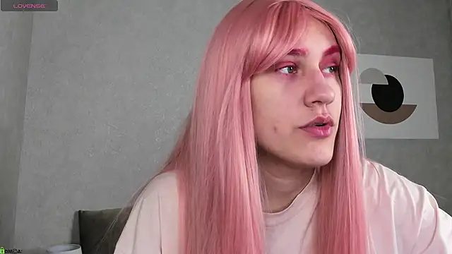 Snapshot of Nedzumi_Sato chatting on 17, 12, 2025 Nedzumi Sato online show from 17, 12, 2025