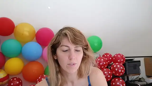 Snapshot of CelestialRuby chatting on 13, 1, 2026 CelestialRuby online show from 13, 1, 2026