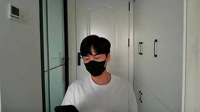 kimze7 online show from 9, 1, 2026